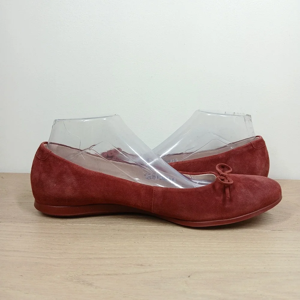 ECCO Flats Womens 10-10.5 Red Suede Bow Round Toe Preppy Balletcore Classic